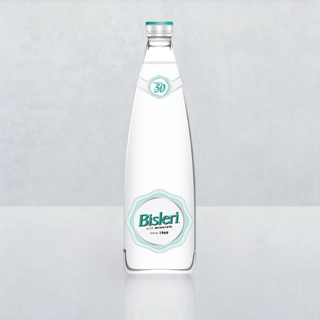 Bisleri Mineral Glass Water Bottle 750ml